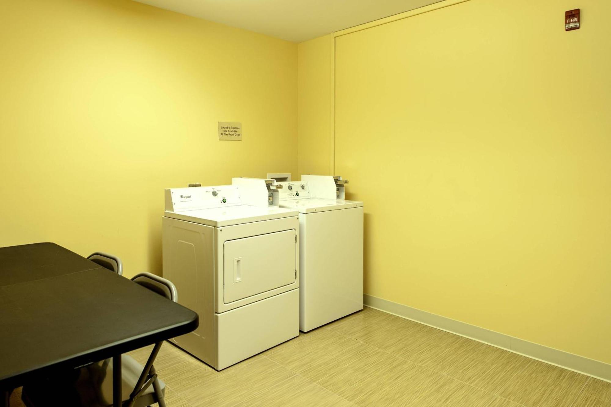 Fairfield Inn & Suites By Marriott Meridian Ngoại thất bức ảnh